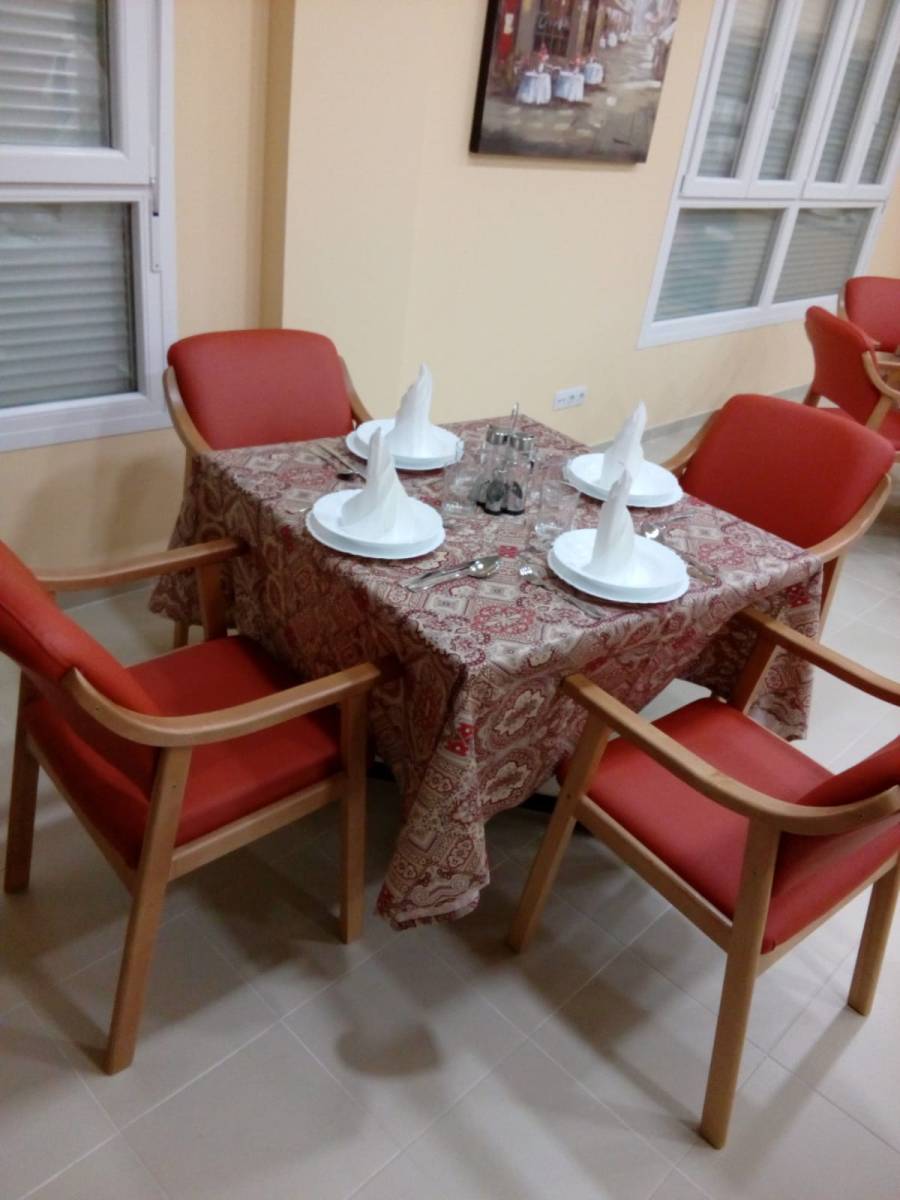 eeaa325a-44c9-407a-8d18-9c34853284af